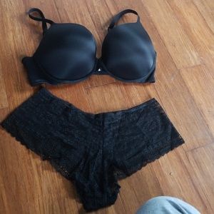 Pink bra vs lace panty